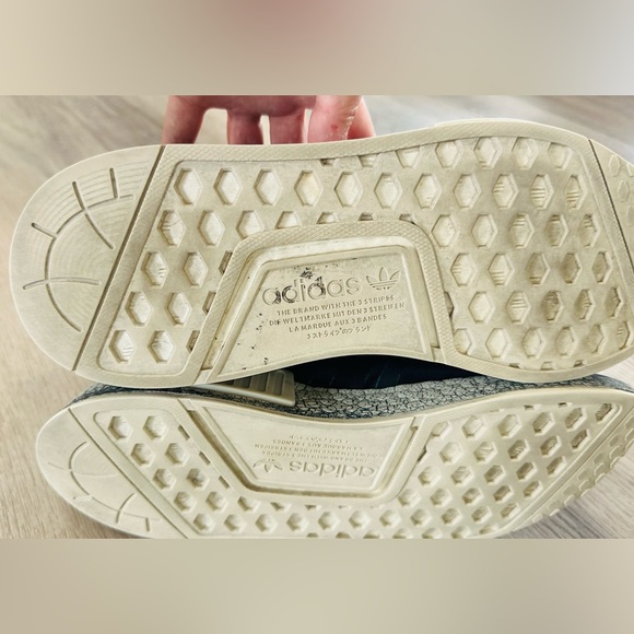 Boys/Men Adidas NMD’s, Black - Picture 2 of 10